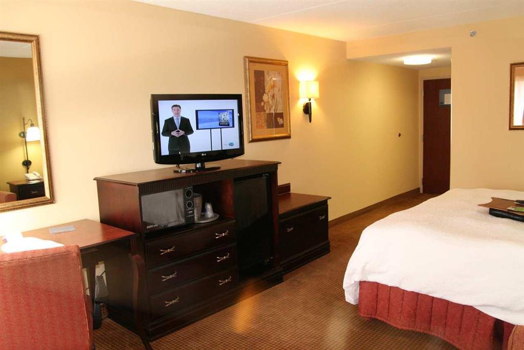 Hampton Inn Olive Branch Room photo