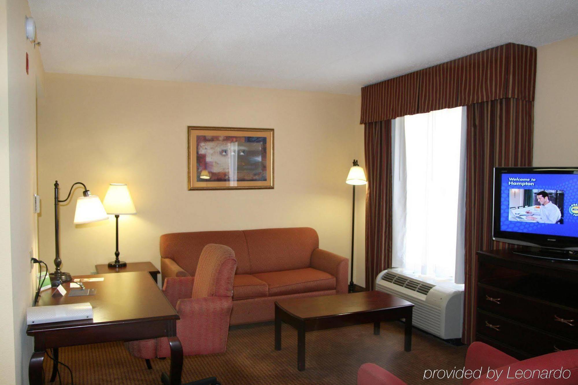 Hampton Inn Olive Branch Room photo